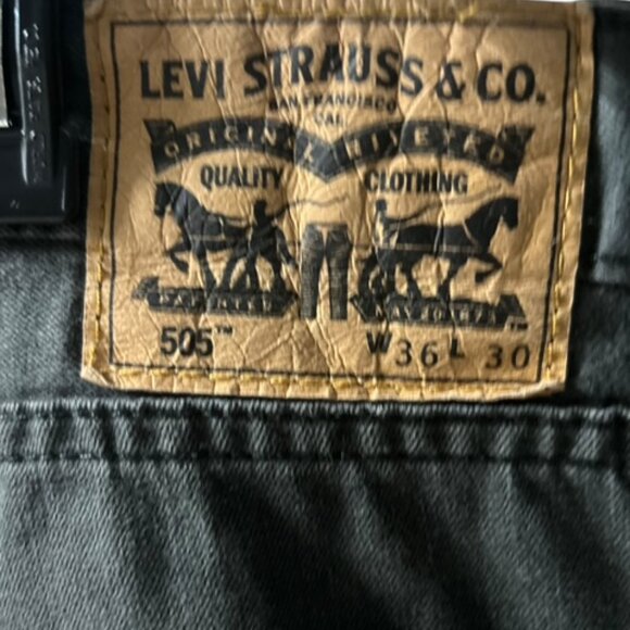 Men's Levi's 505 Cotton Black Denim Jeans-Size 36x30-Bootcut-5 Pocket Design - Picture 5 of 8